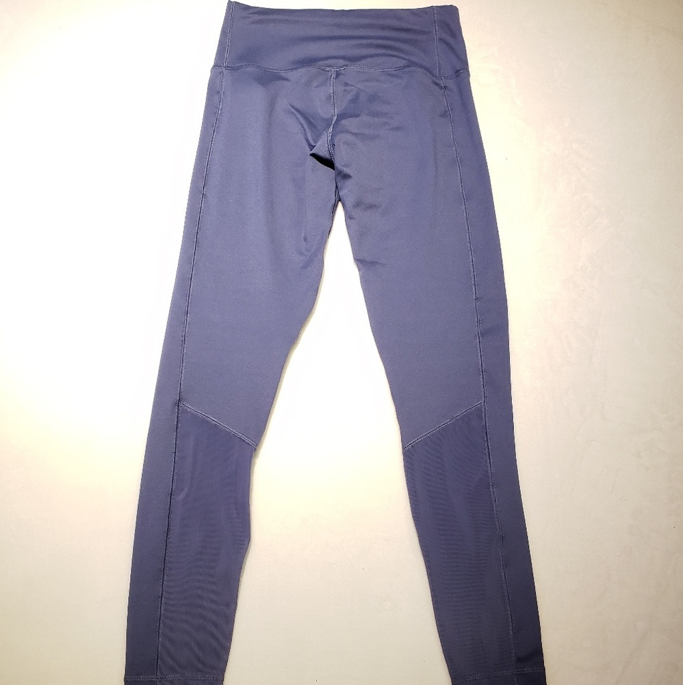 New Puma Sports Leggings Size Medium $75 - Picture 2 of 4